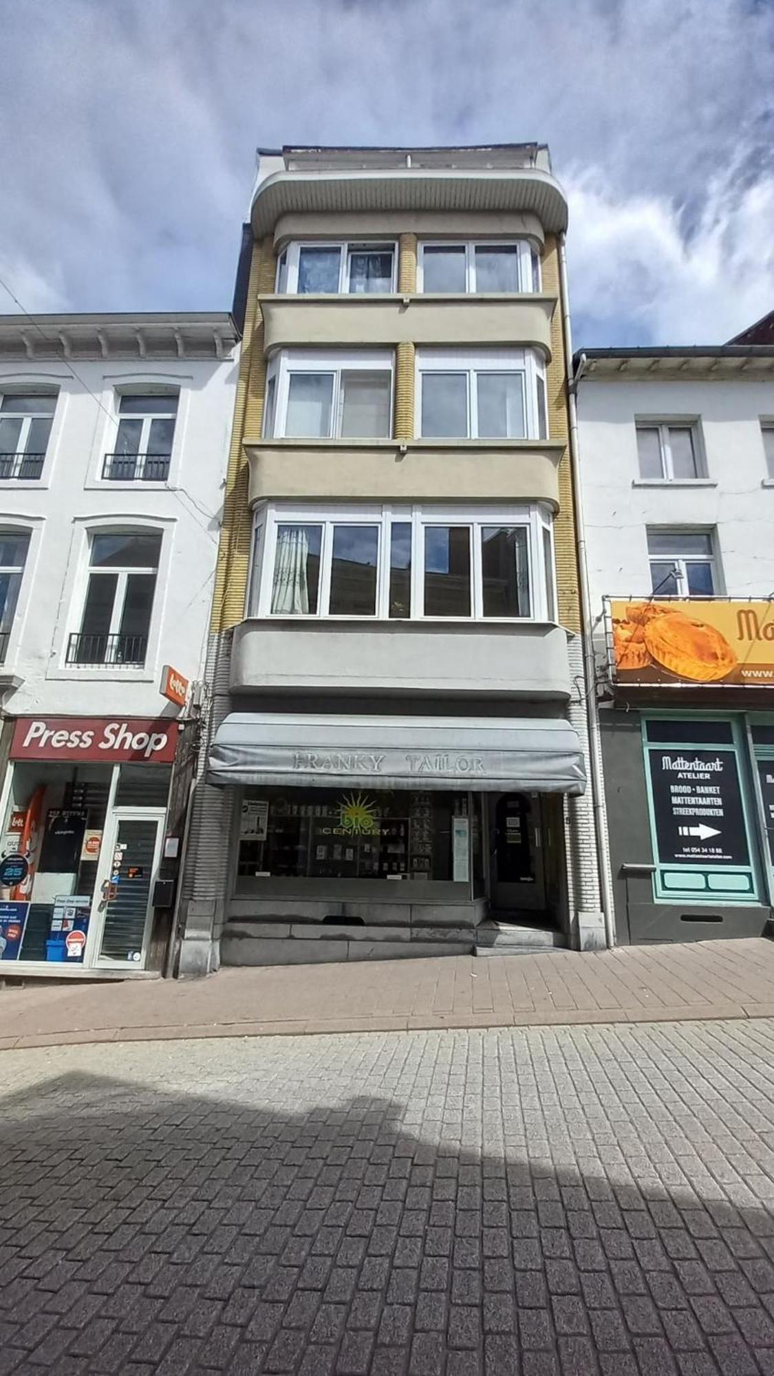 Slaapkamer Markt ヘラールツベルヘン エクステリア 写真